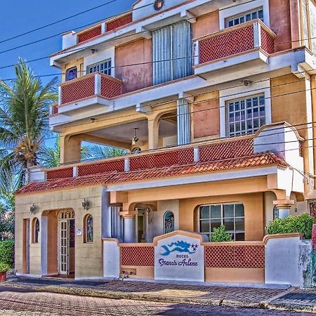 Hotel Francis Arlene Adults Only Isla Mujeres Exterior photo