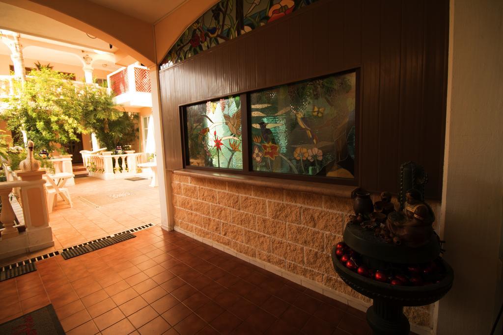 Hotel Francis Arlene Adults Only Isla Mujeres Exterior photo
