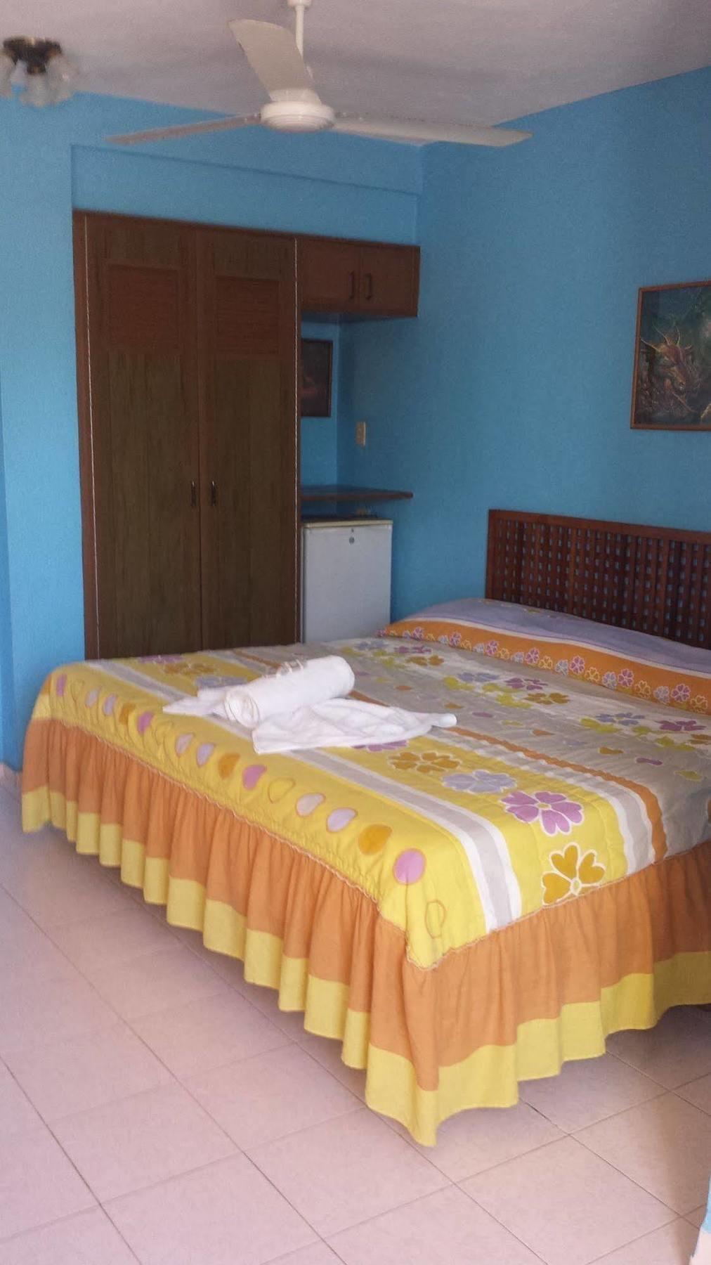 Hotel Francis Arlene Adults Only Isla Mujeres Exterior photo