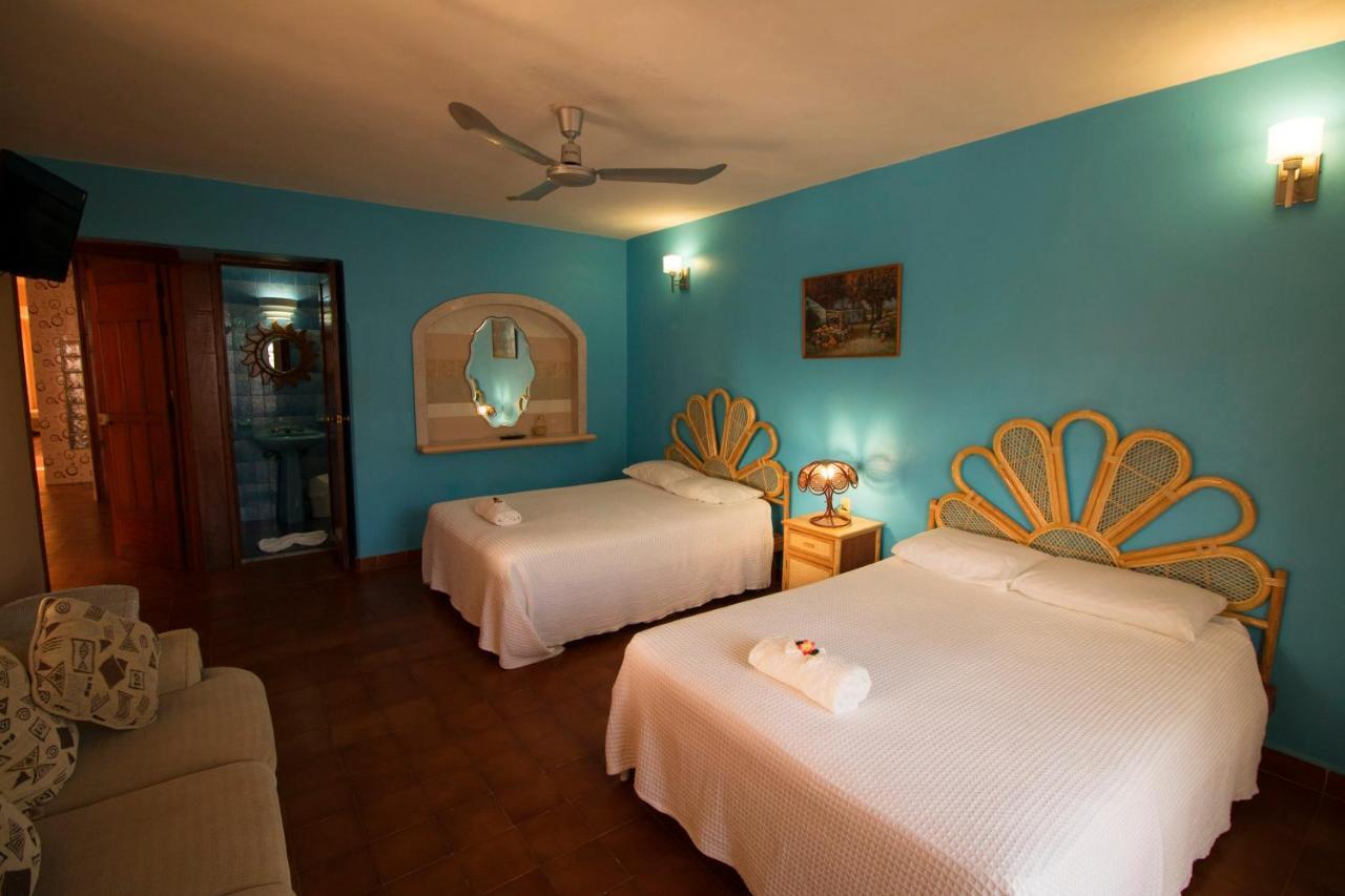 Hotel Francis Arlene Adults Only Isla Mujeres Exterior photo